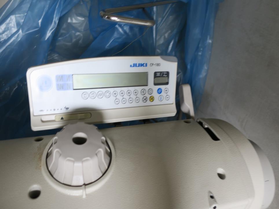 Machines à coudre-3